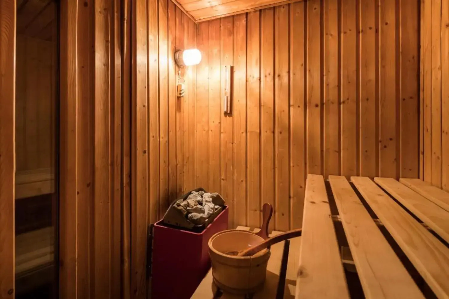 Photo - Vantaris Palace