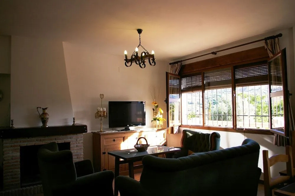 Photo - Hostal y Apartamento Rural Los Naranjos
