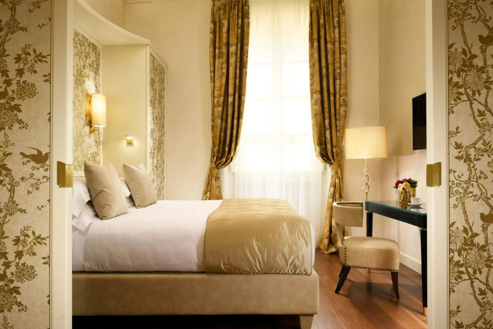 Photo - San Firenze Suites & Spa