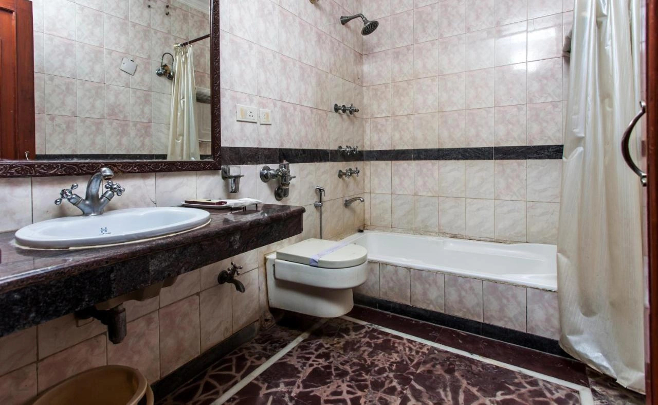Photo - Hotel Sunstar Residency