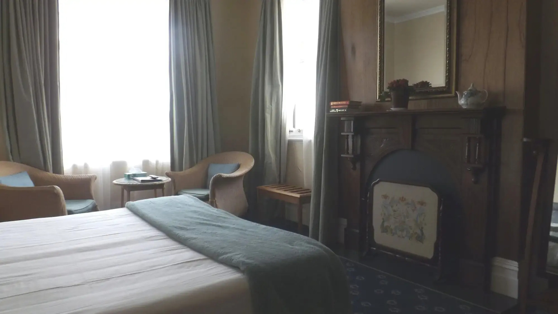Photo - The Esplanade Hotel