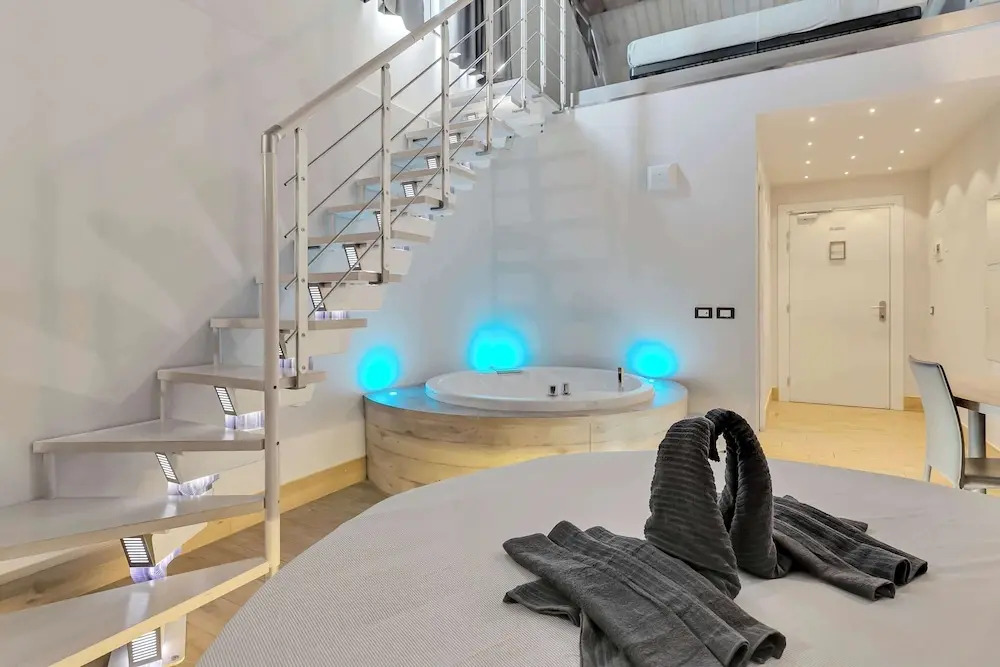 Photo - Suite A Tema