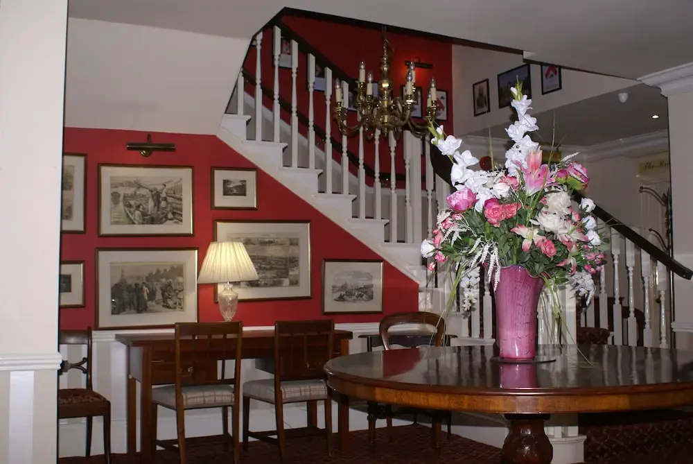 Photo - Haley's Hotel