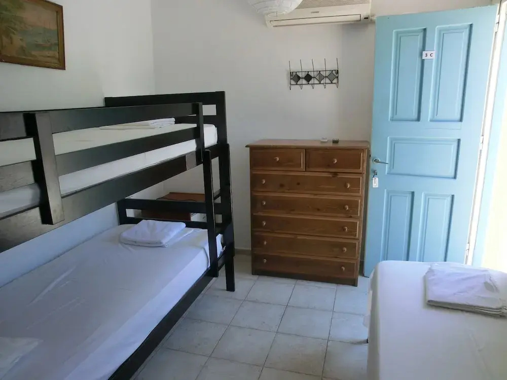 Photo - Santorini Camping Rooms