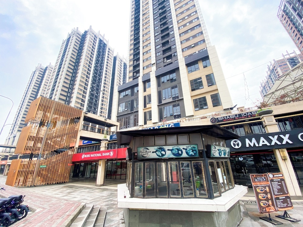 Best Modern 2Br At Meikarta Apartment
