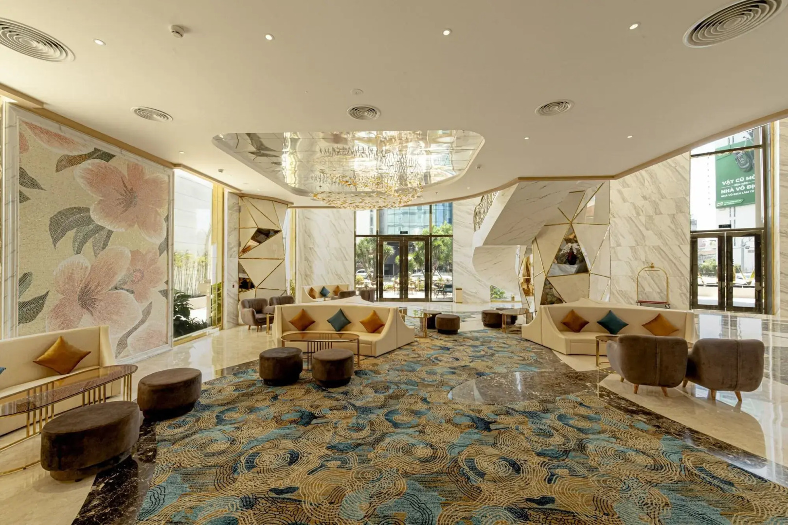 Photo - La Vela Saigon Hotel