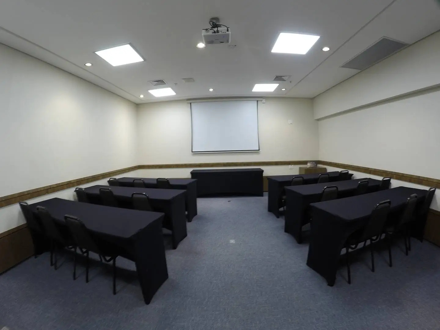 Foto - Royal Collection Savassi