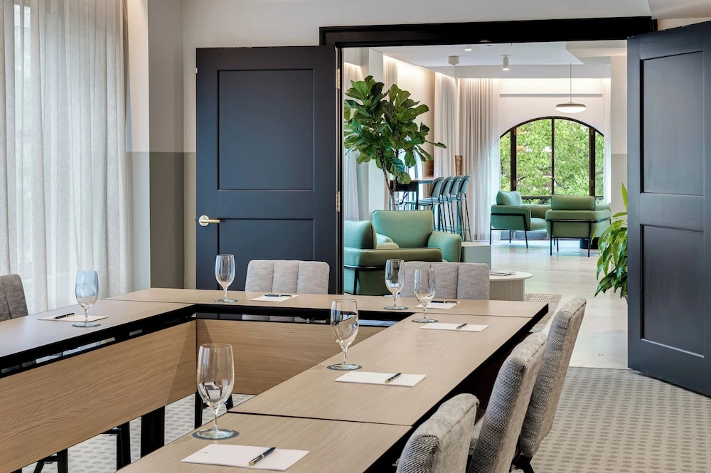 The Flat Iron Hotel, Bild 22 von 22