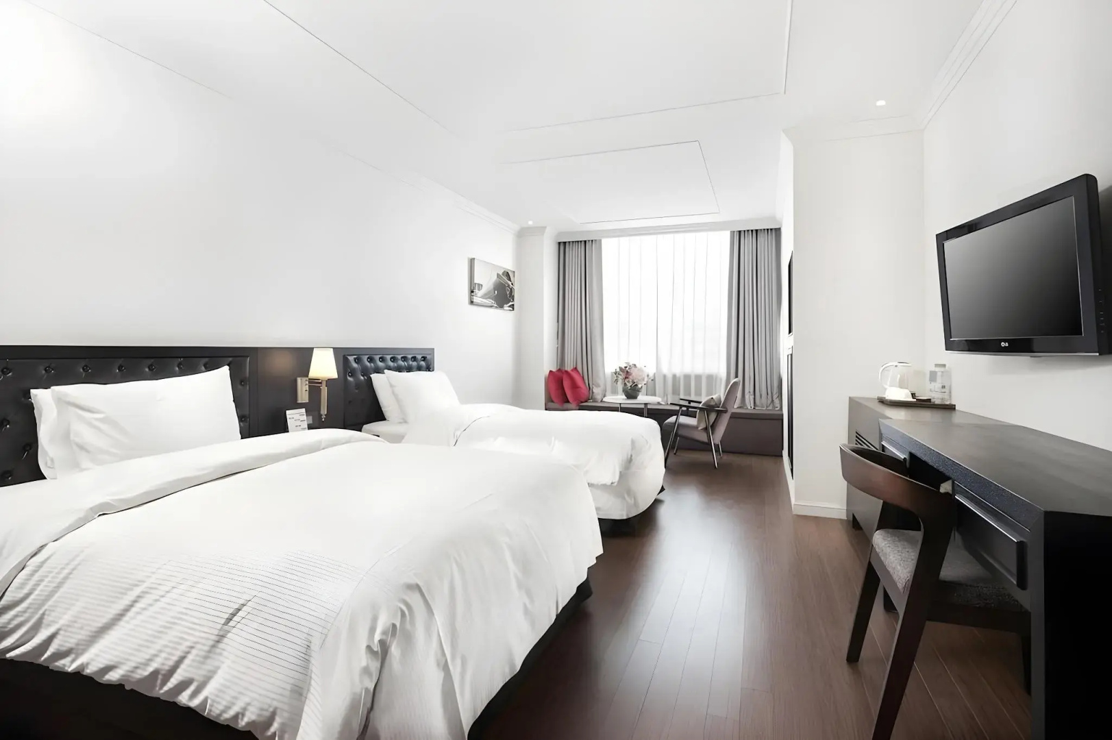 Photo - Hotel President