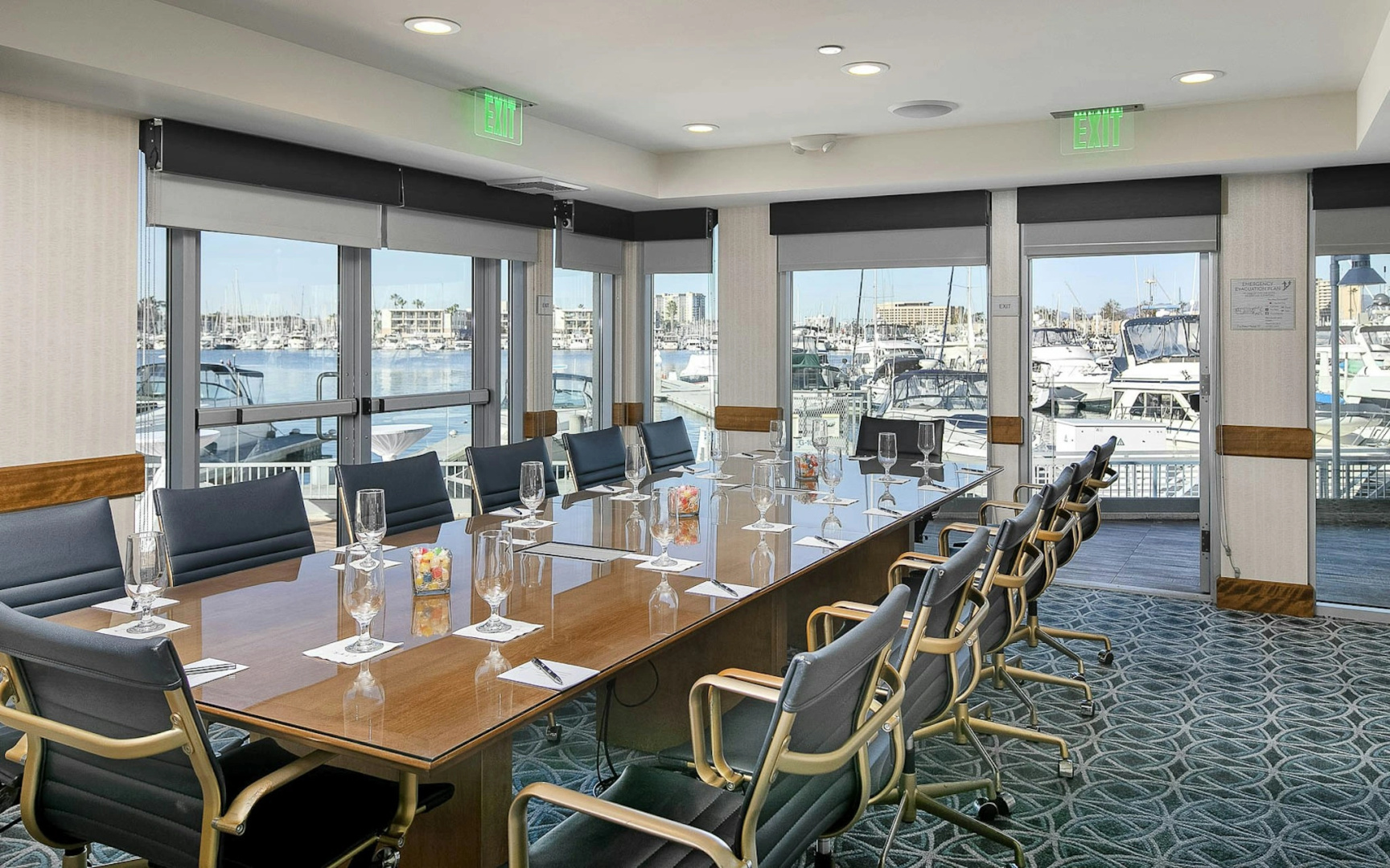 Photo - Marina del Rey Hotel