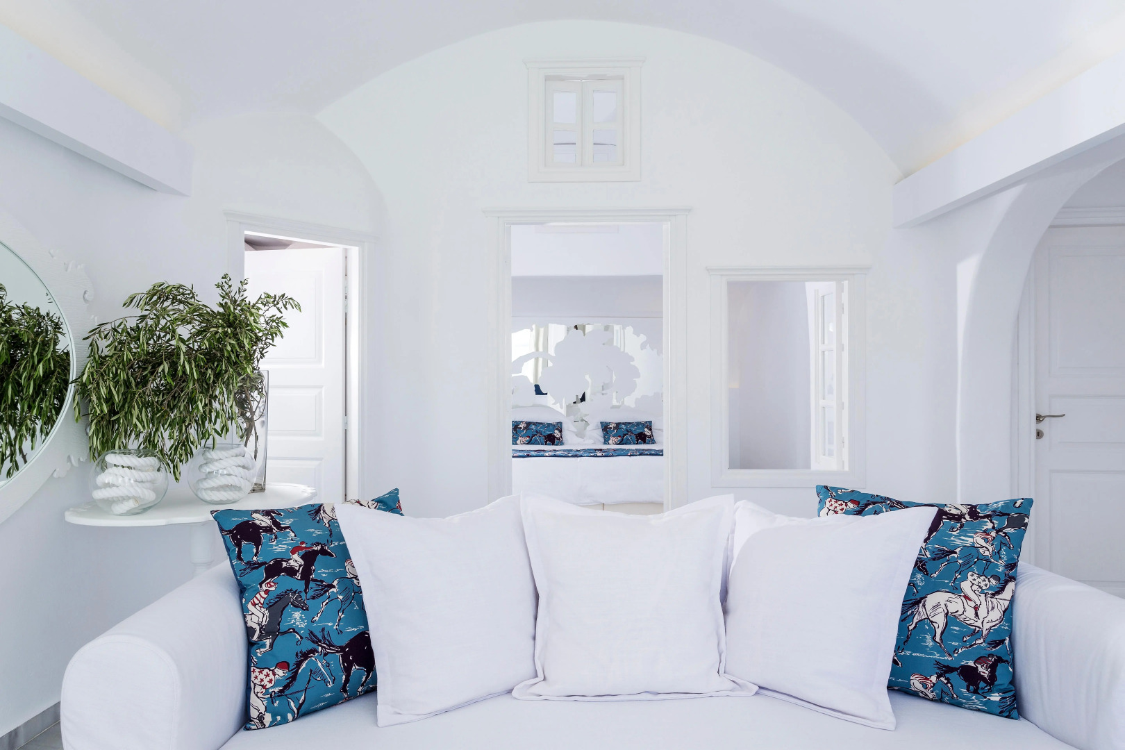 Photo - Canaves Oia Suites - Small Luxury Hotels of the World