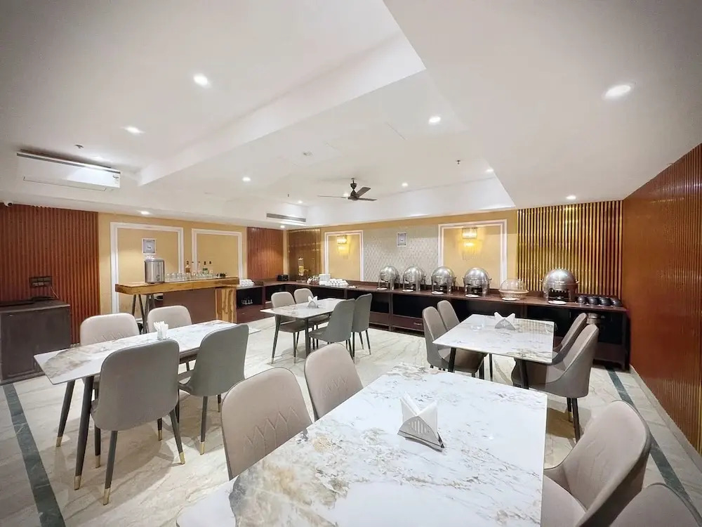 Foto - The Orion Express - Kailash Colony