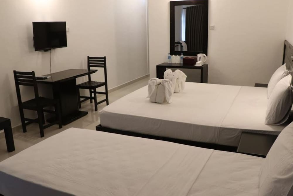 REST HOUSE TANGALLE