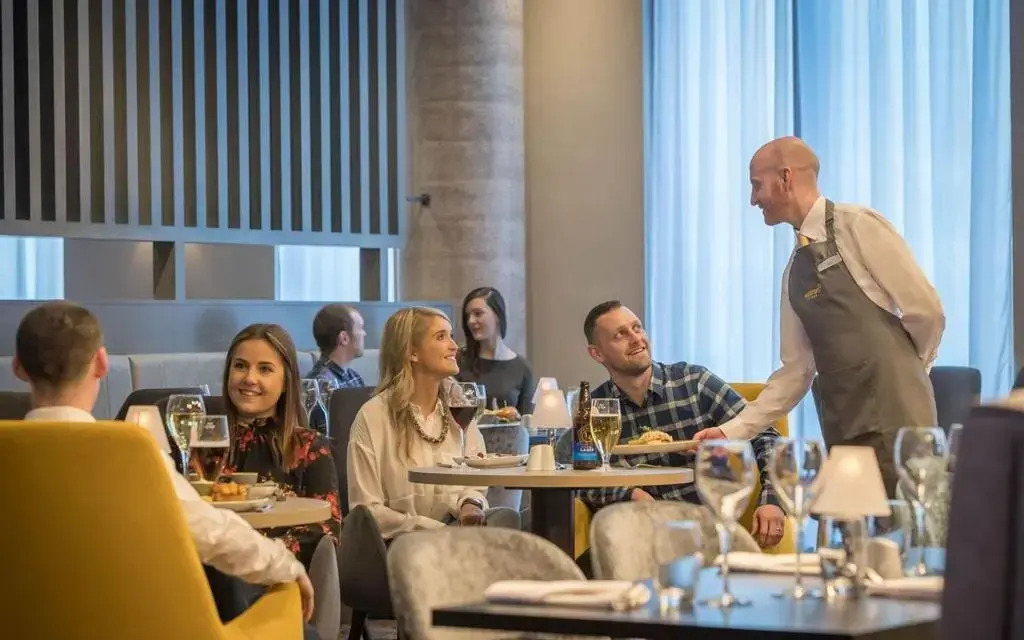 Photo - Maldron Hotel Manchester City Centre