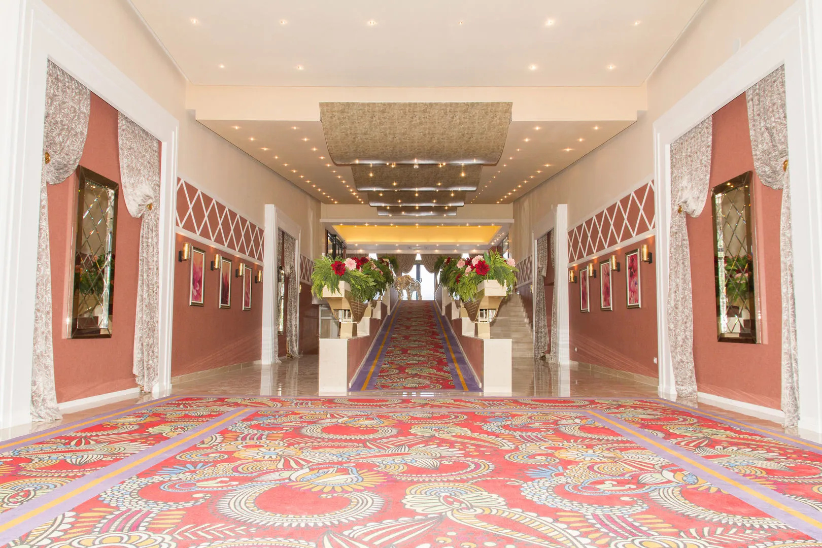 Photo - Europe Hotel & Casino