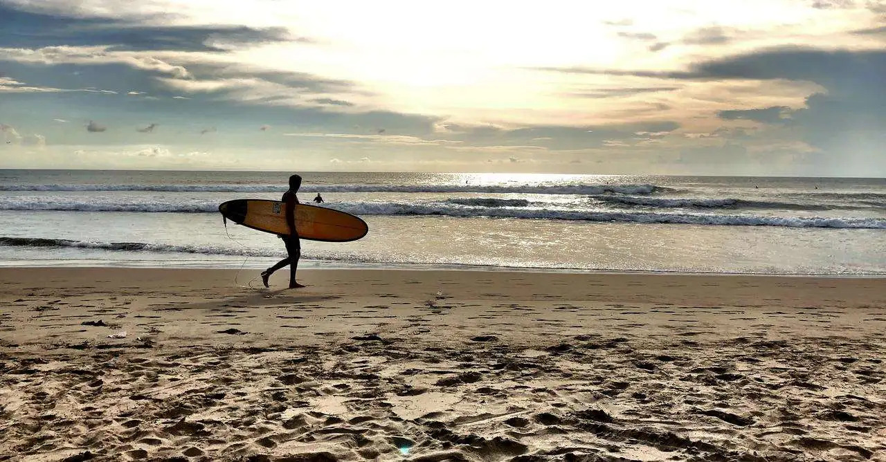 Foto - Away Bali Legian Camakila