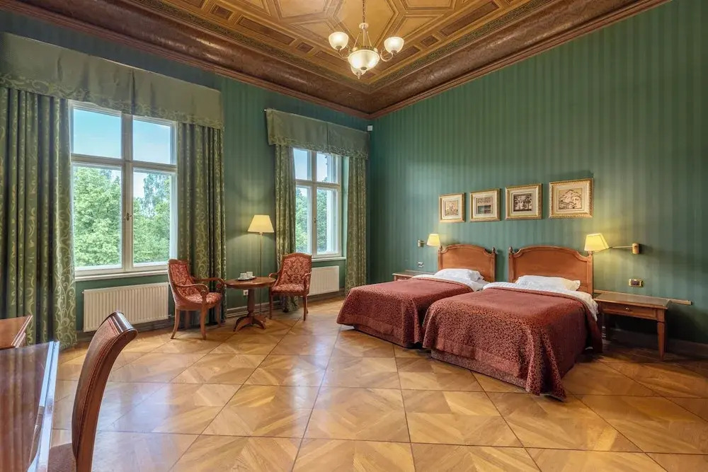 Foto - The Benjamin House