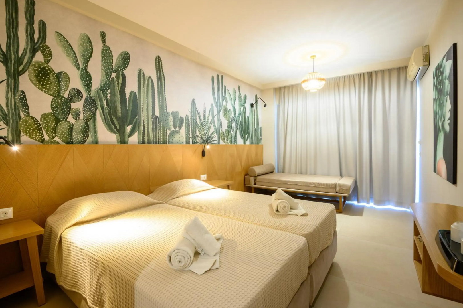 Photo - Malia Bay Beach Hotel & Bungalows