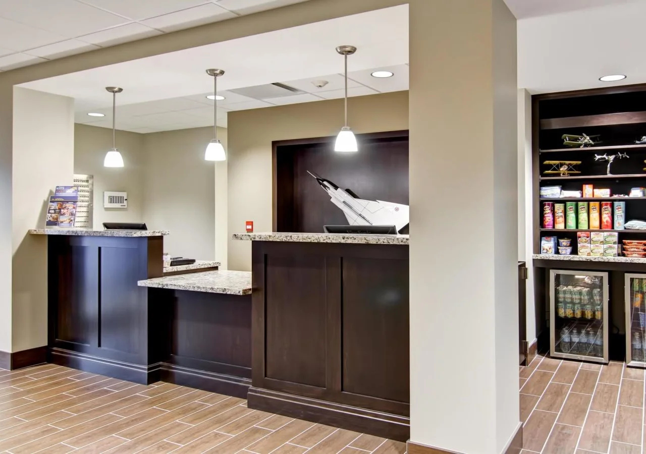 Photo - Best Western London Airport Inn & Suites