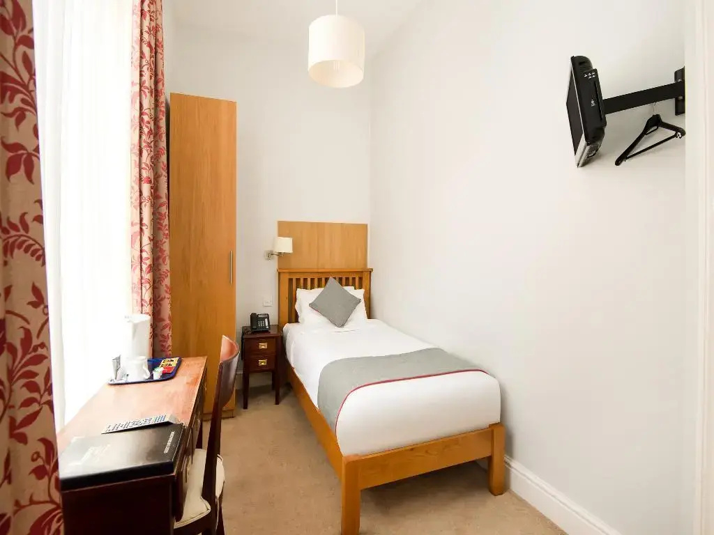 Photo - The Regency, Clifton Bristol by Belvilla