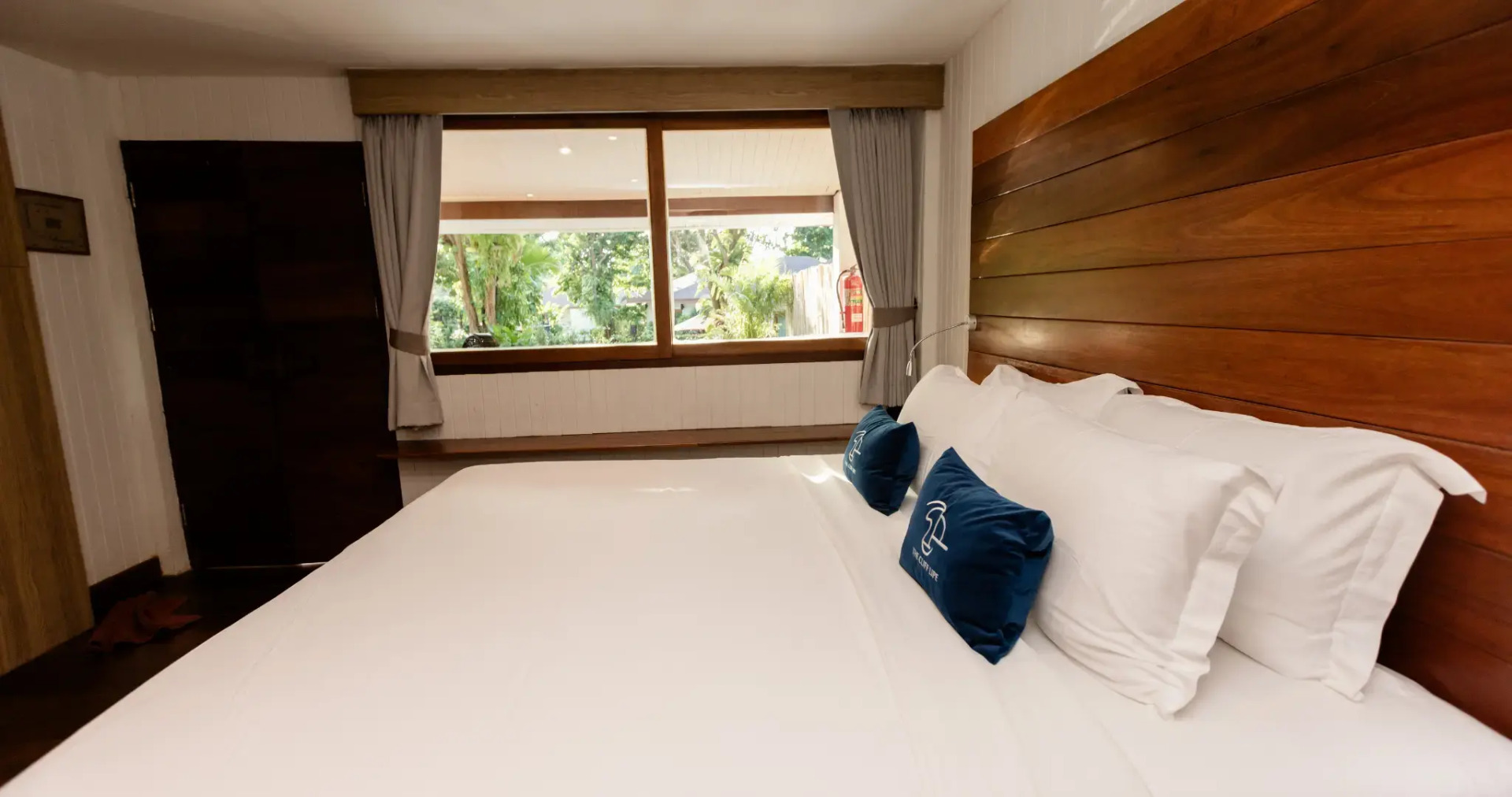 Photo - The Cliff Lipe