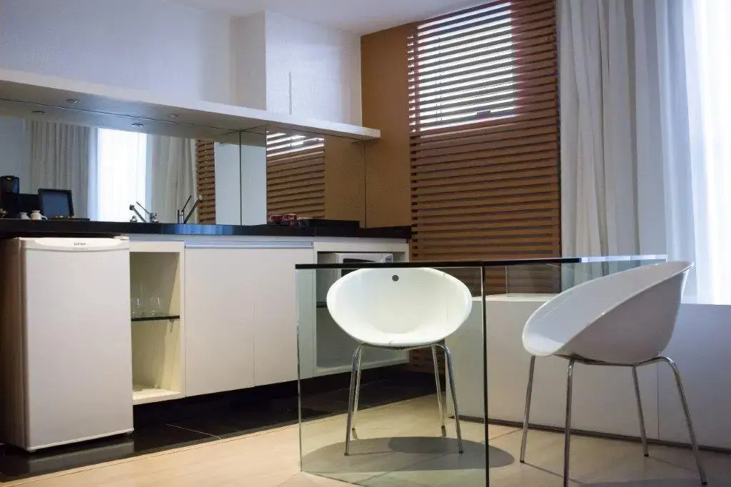 Foto - H2 Platinum Lourdes