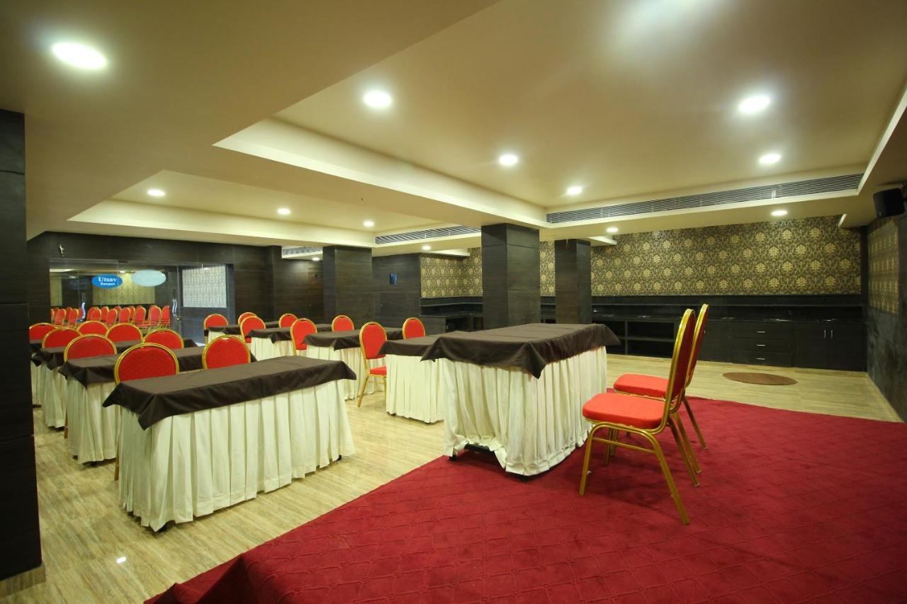 Foto - Central Beacon Hotel Surat