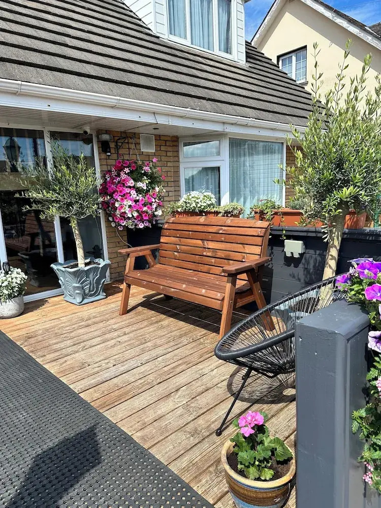 Photo - Malahide Guest Rooms