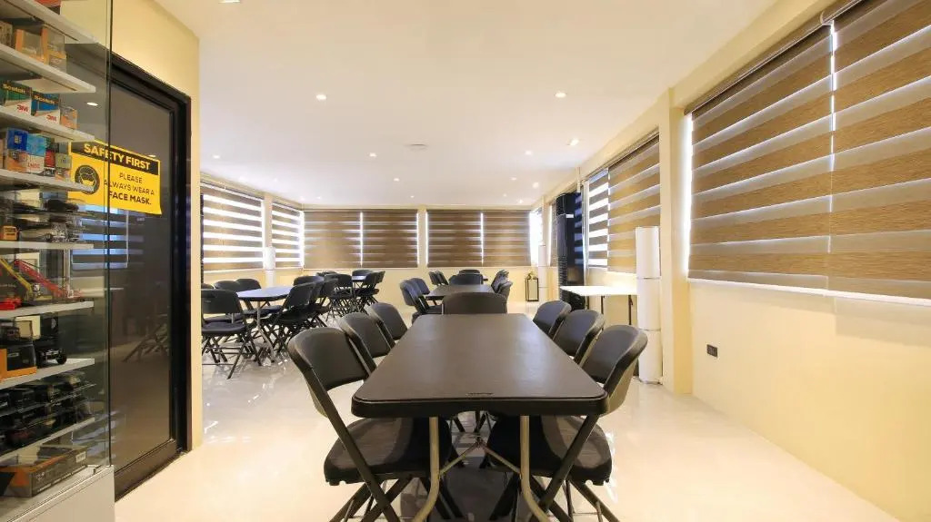 Foto - RedDoorz at Hotel Rosemarie