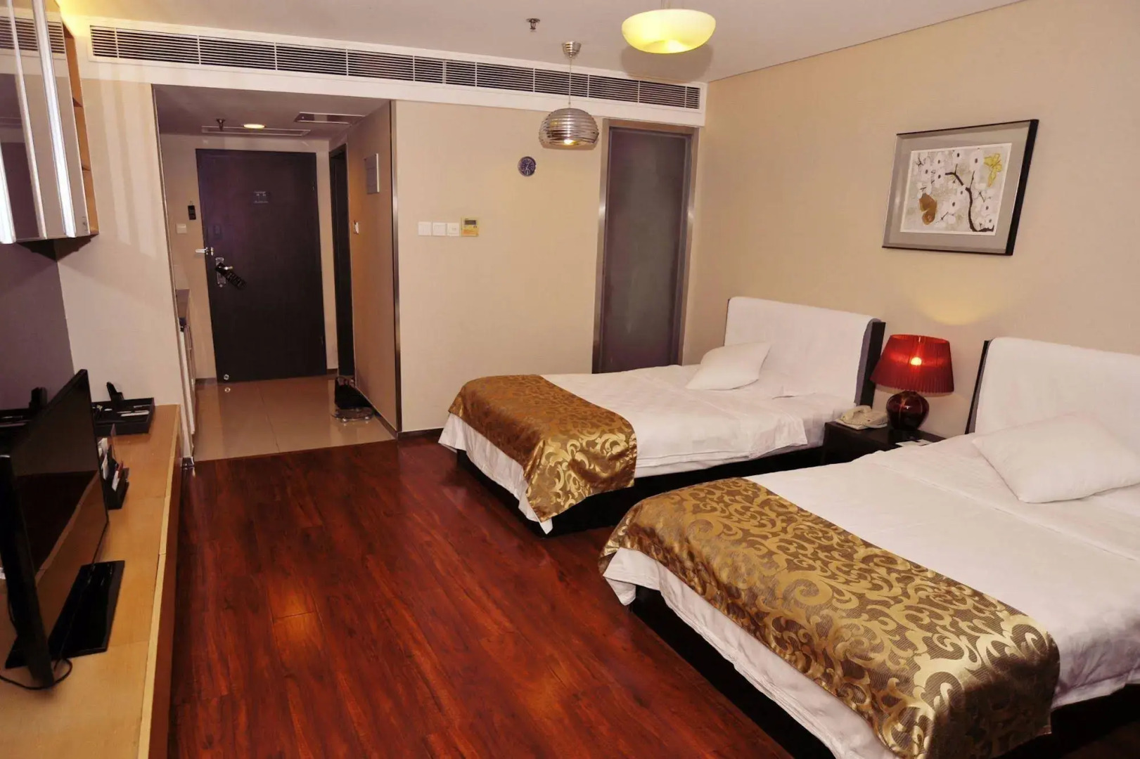 Photo - Qingdao Housing International Hotel