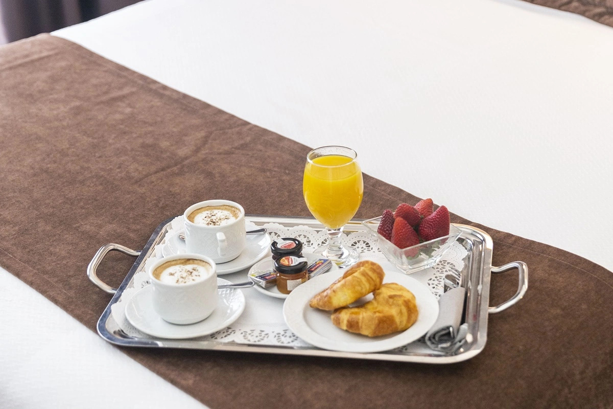 Photo - Hotel Serrano