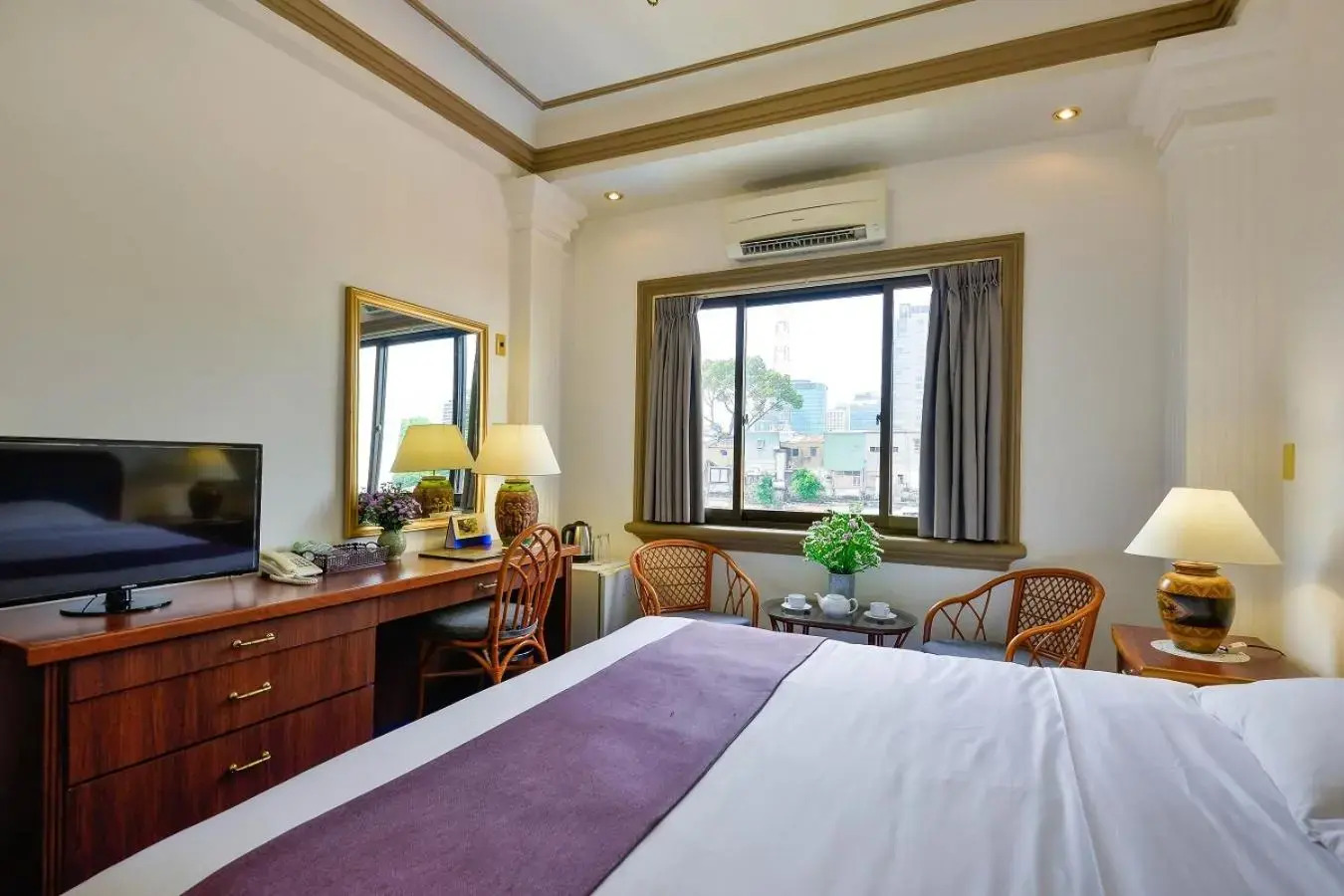 Photo - The Spring Hotel