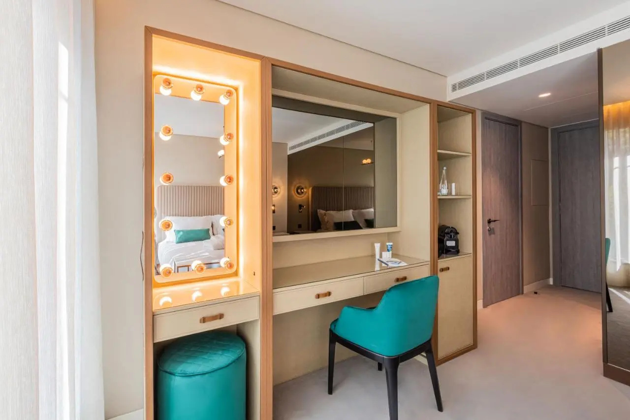 Foto - Luster Hotel
