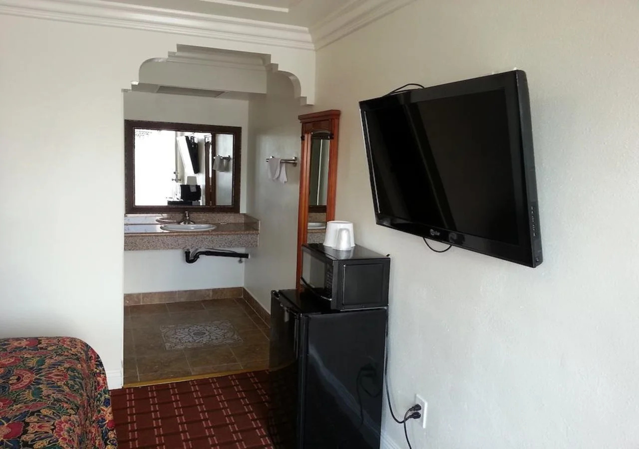 Photo - Tower Motel Long Beach