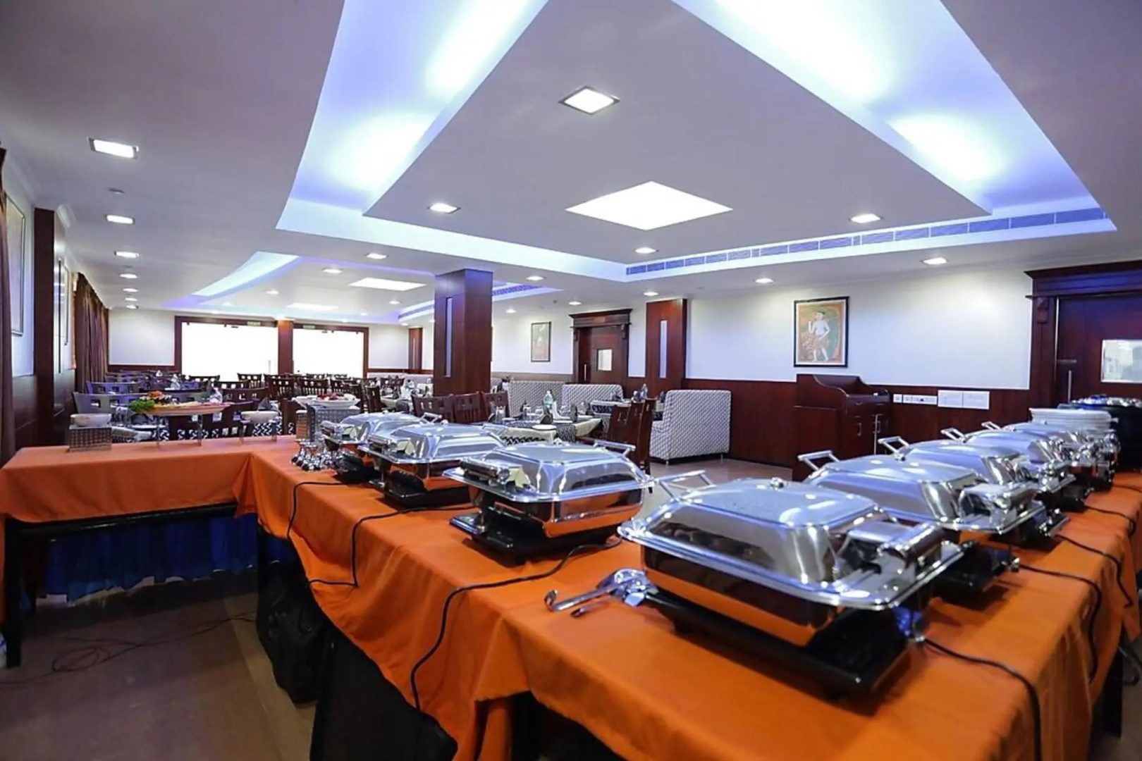 Hotel white city