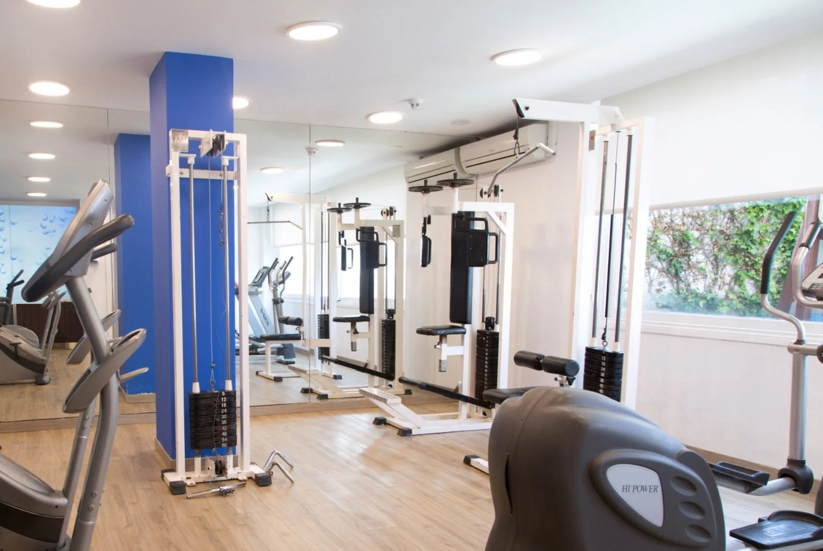 Photo - GHT Aquarium & Spa