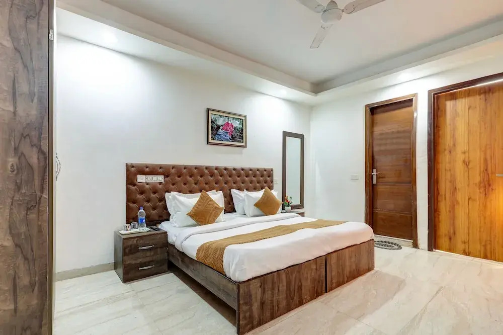 Photo - Mauryan Elite Hotel Qutab Minar Metro Station