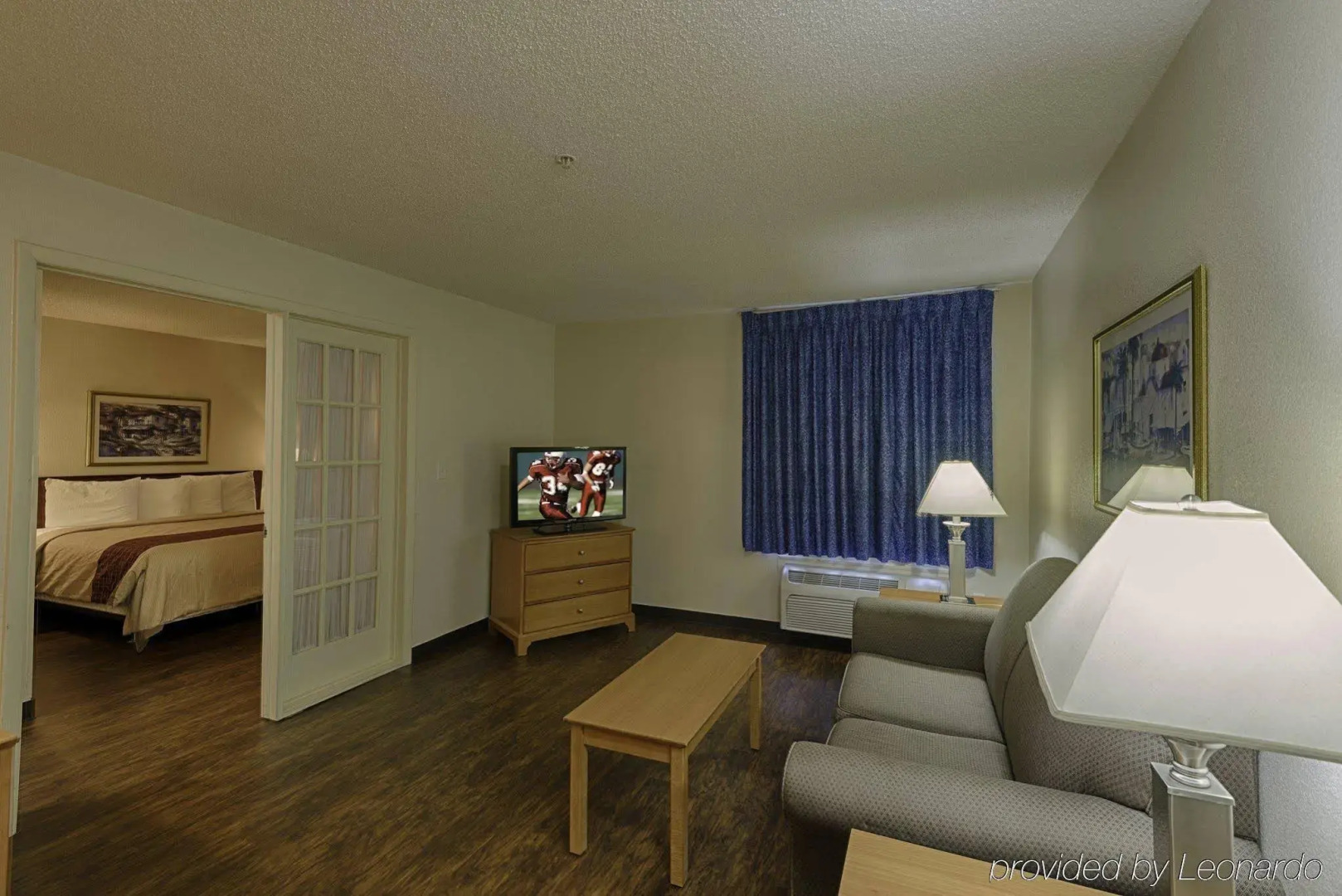 Photo - Red Roof Inn & Suites Savannah Airport