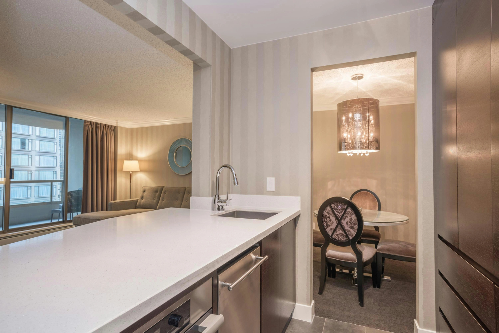 Foto - La Grande Residence Vancouver at The Sutton Place Hotel