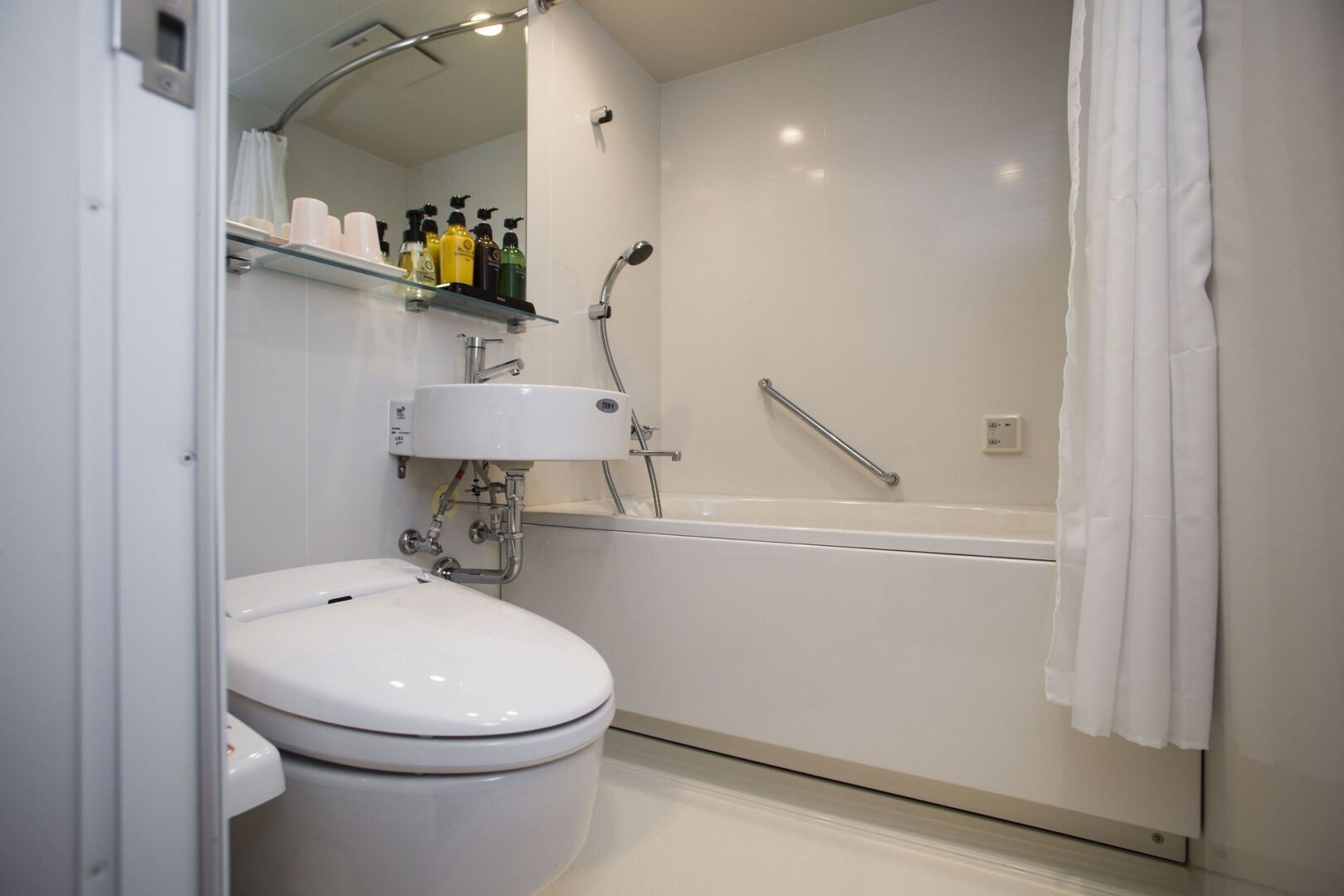 Foto - Shin-Osaka Station Hotel