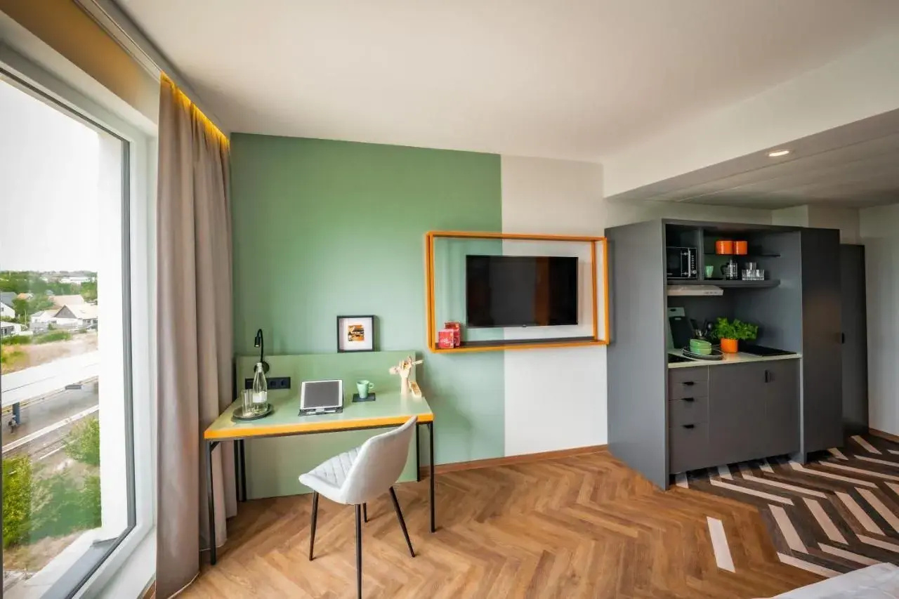 Foto - LOGINN Hotel Berlin Airport