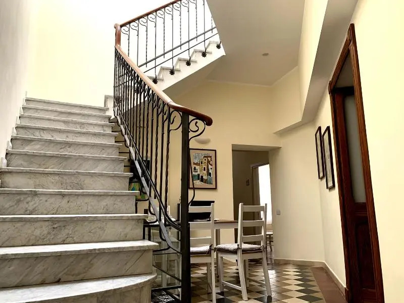 Photo - Domo Achenza