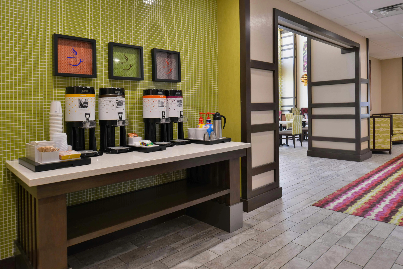 Photo - Hampton Inn & Suites Dallas Market Center