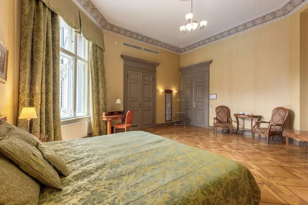 Foto - The Benjamin House