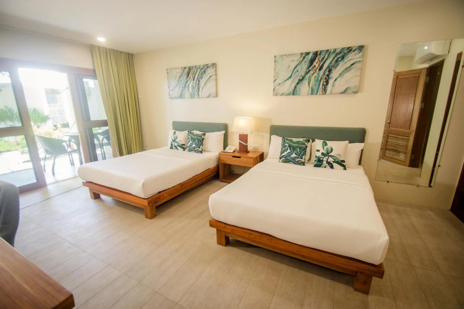 Almont Inland Resort