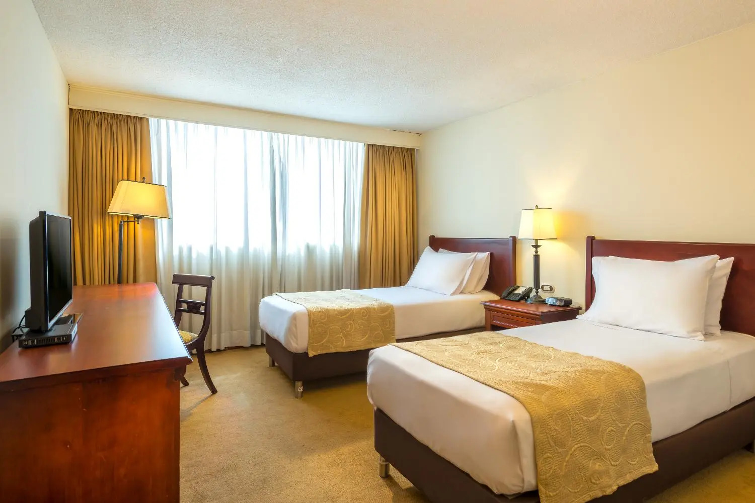 Foto - Hotel Dann Av. 19