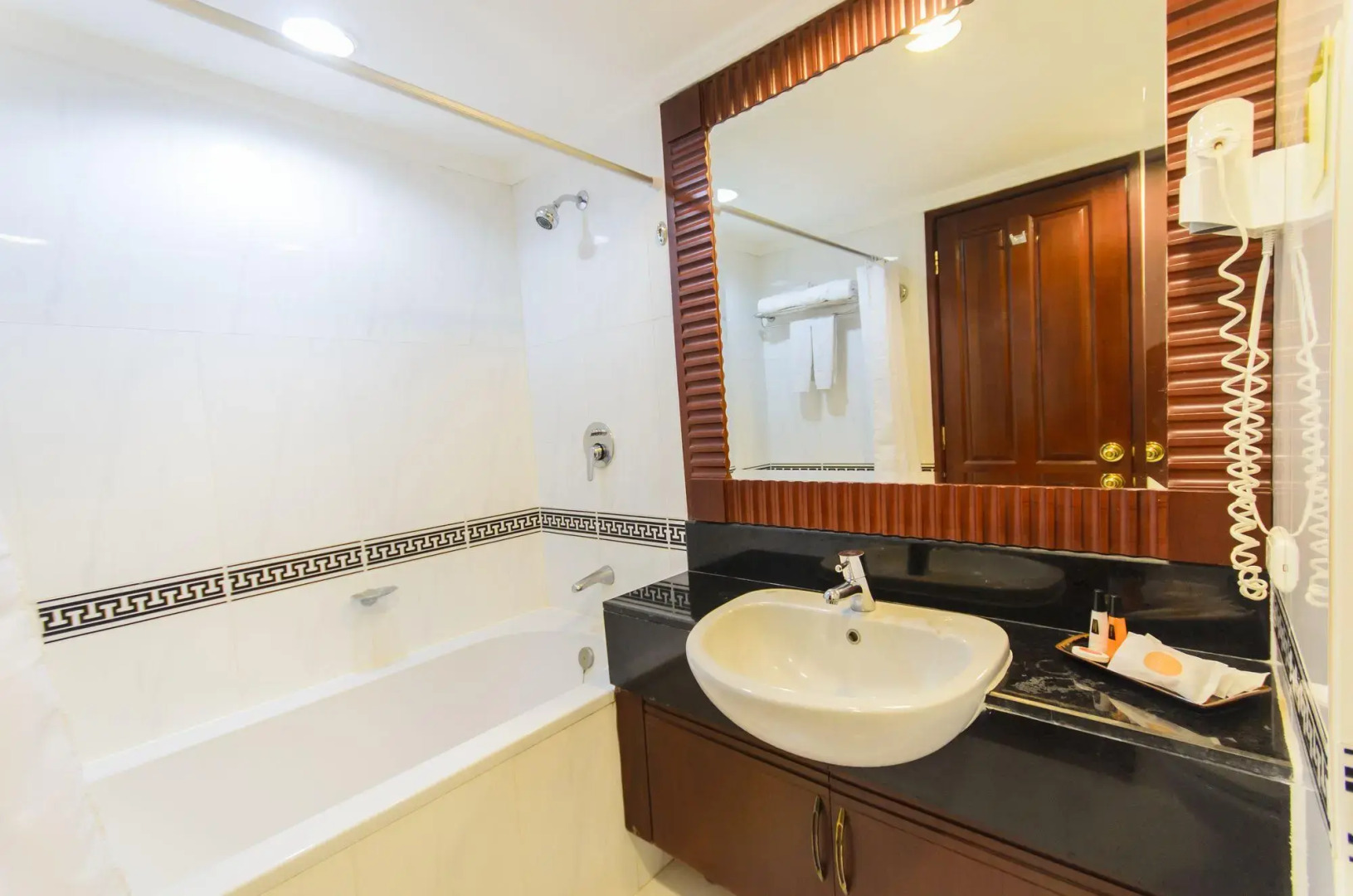 Photo - Prince Palace Hotel Bangkok