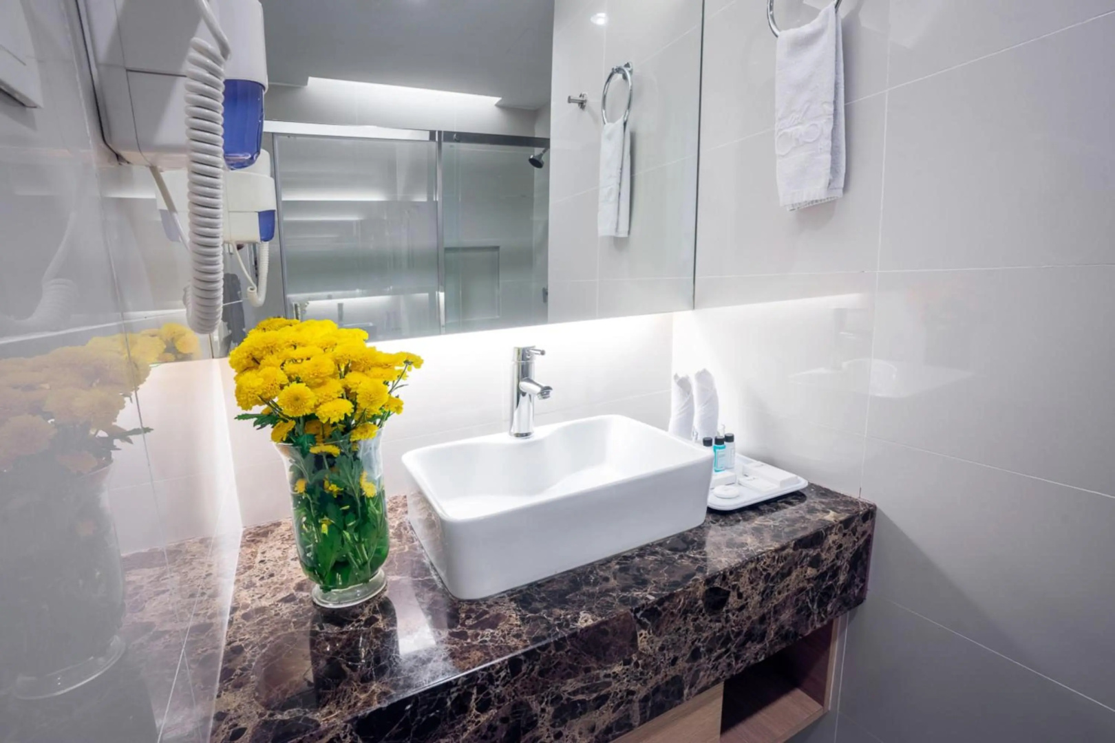 Photo - Crystal Crown Hotel Petaling Jaya