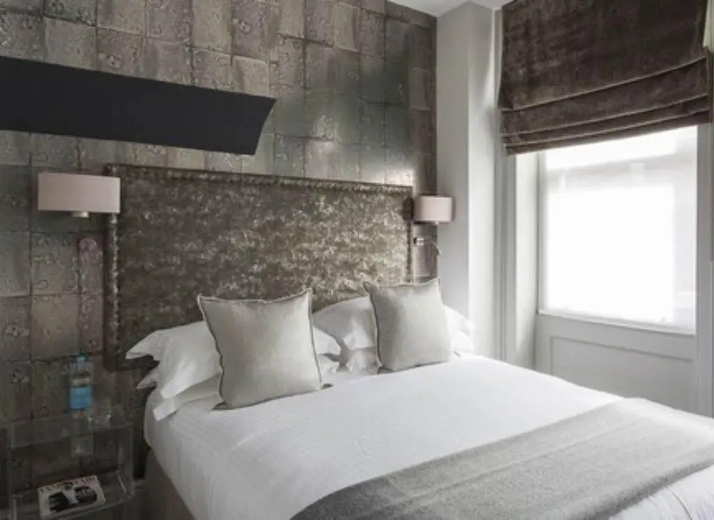 Photo - The Bull and The Hide