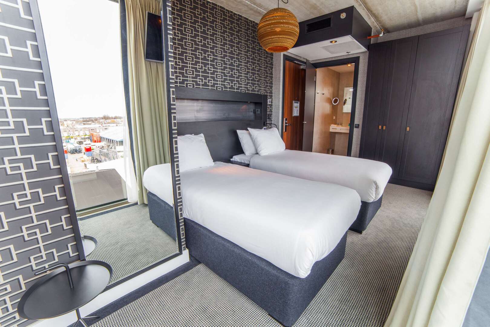 Photo - DoubleTree by Hilton Amsterdam - NDSM Wharf